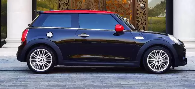 Usado Mini Unspecified Venta en Doha #5429 - 1  image 
